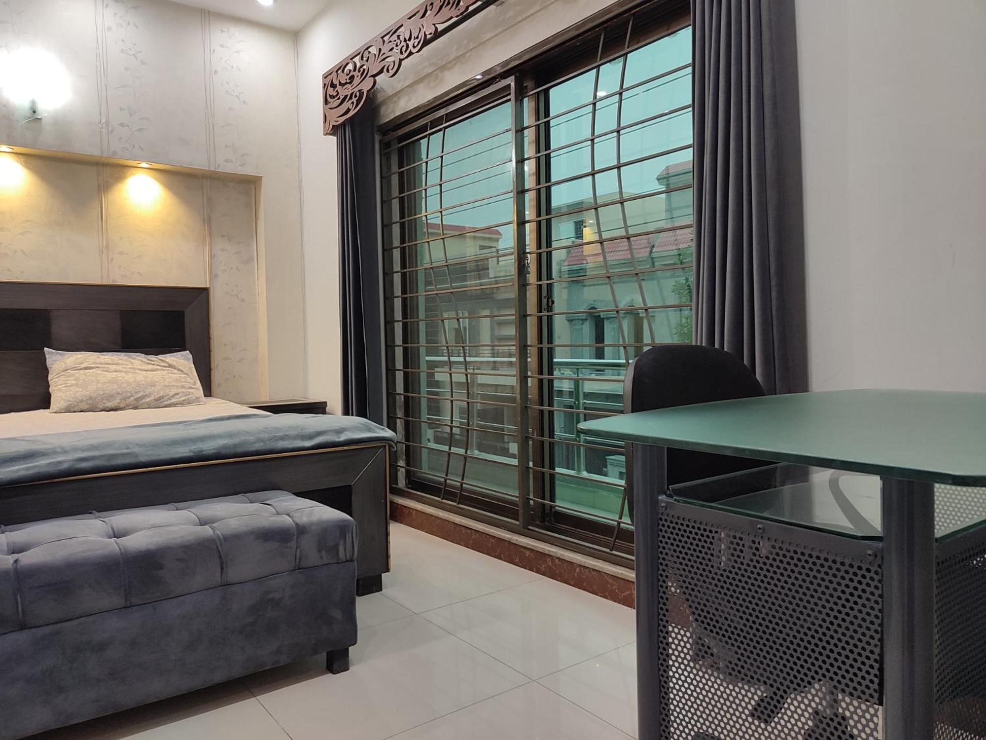Fully Serviced Holiday Home Near Lahore Ring Road ภายนอก รูปภาพ